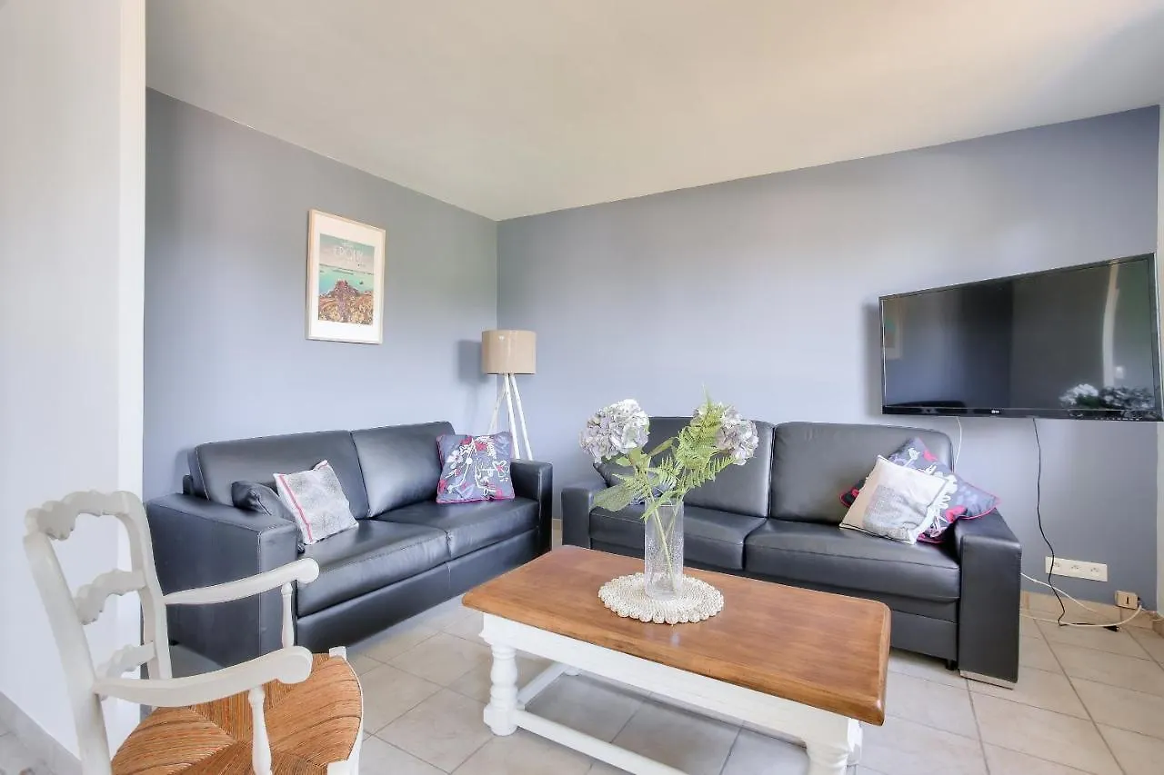 Holiday home Erquy- Maison Familiale Pour 8 Adultes Et 2 Enfants