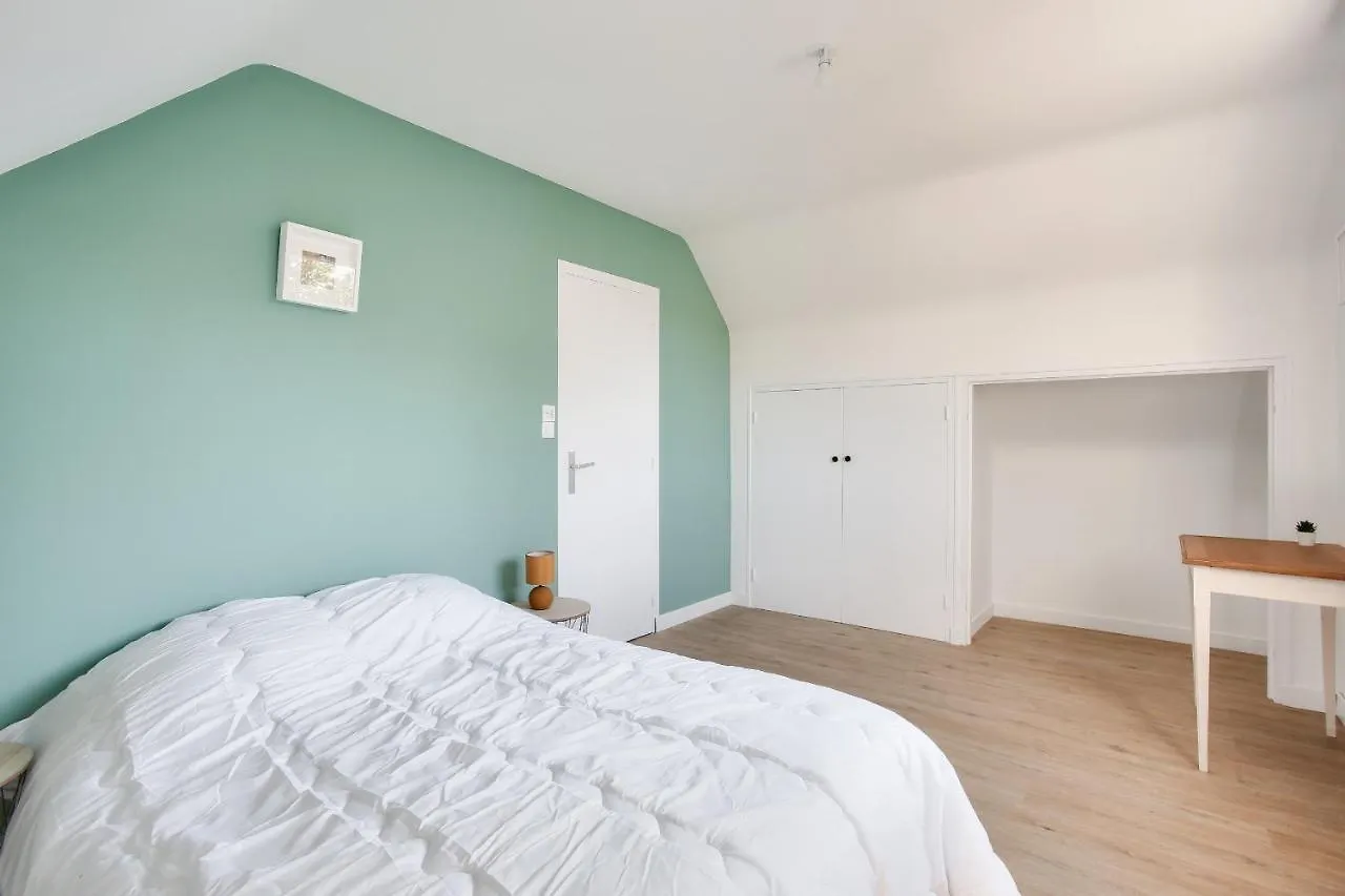 Holiday home Erquy- Maison Familiale Pour 8 Adultes Et 2 Enfants